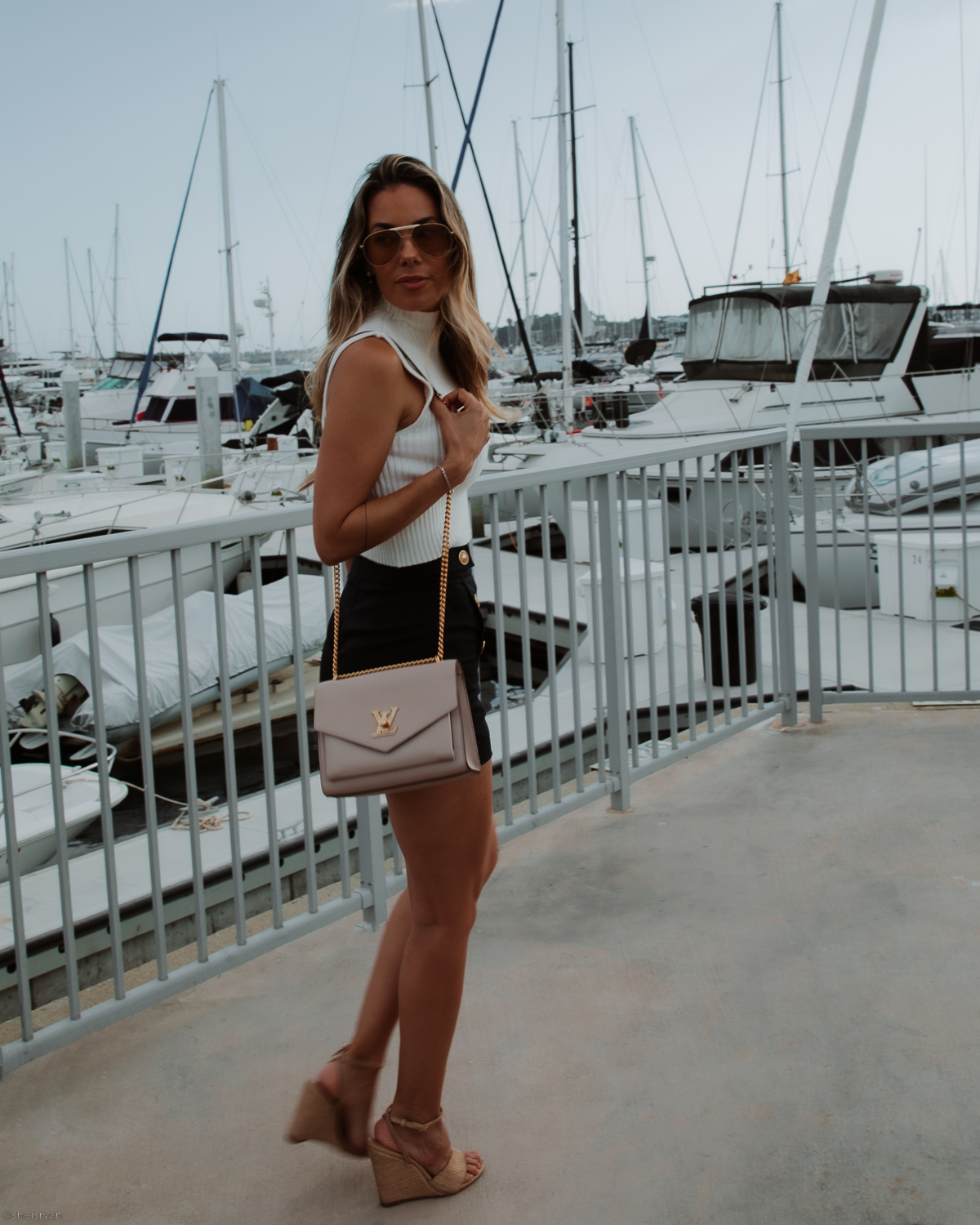 Women wearing chic nautical fashion pieces 