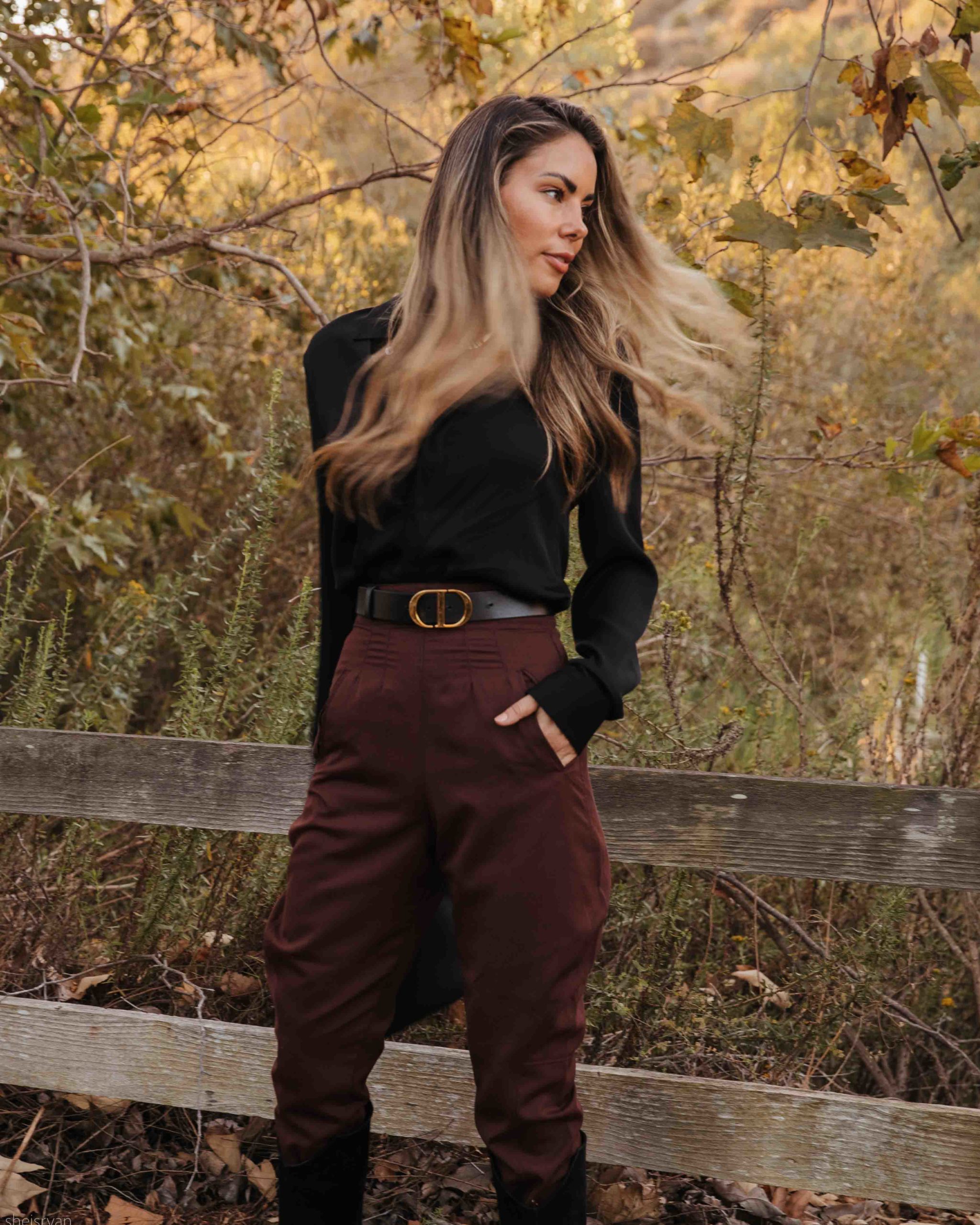 fall pants for women in burgundy