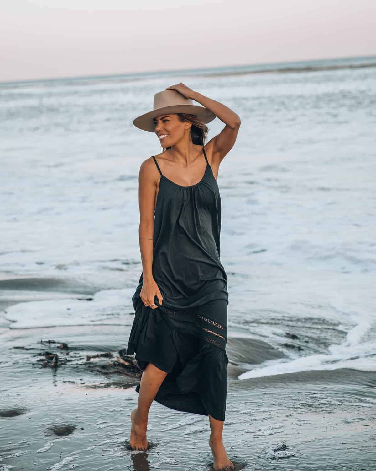 perfect black maxi dress for the beach